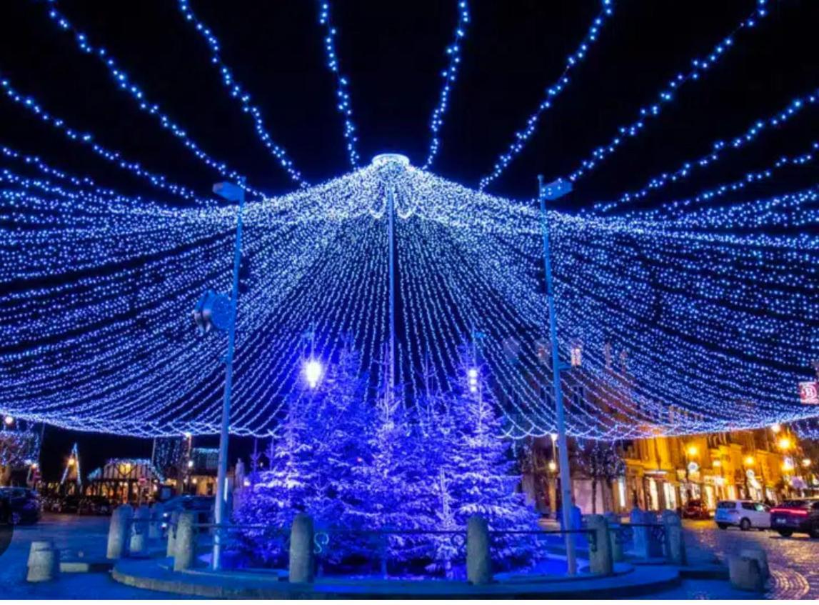Le Deauvillais Deauville Exteriör bild